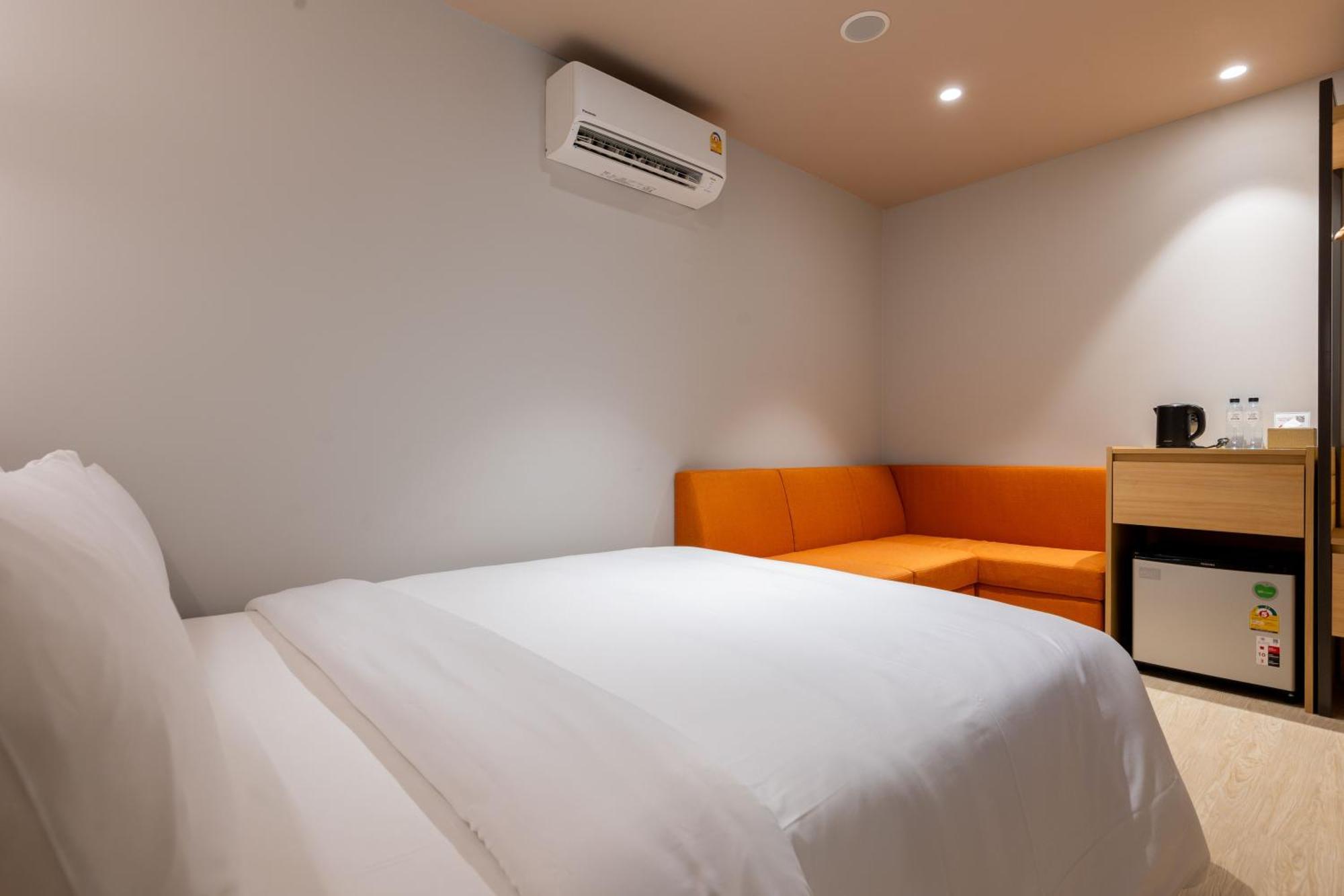 Nishitetsu Hotel Croom Bangkok Silom Extérieur photo