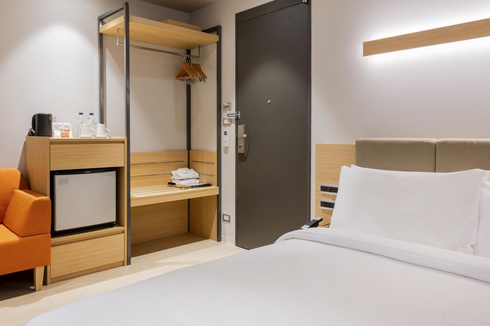 Nishitetsu Hotel Croom Bangkok Silom Extérieur photo